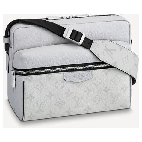 lv tasche weiss|Herrentasche .